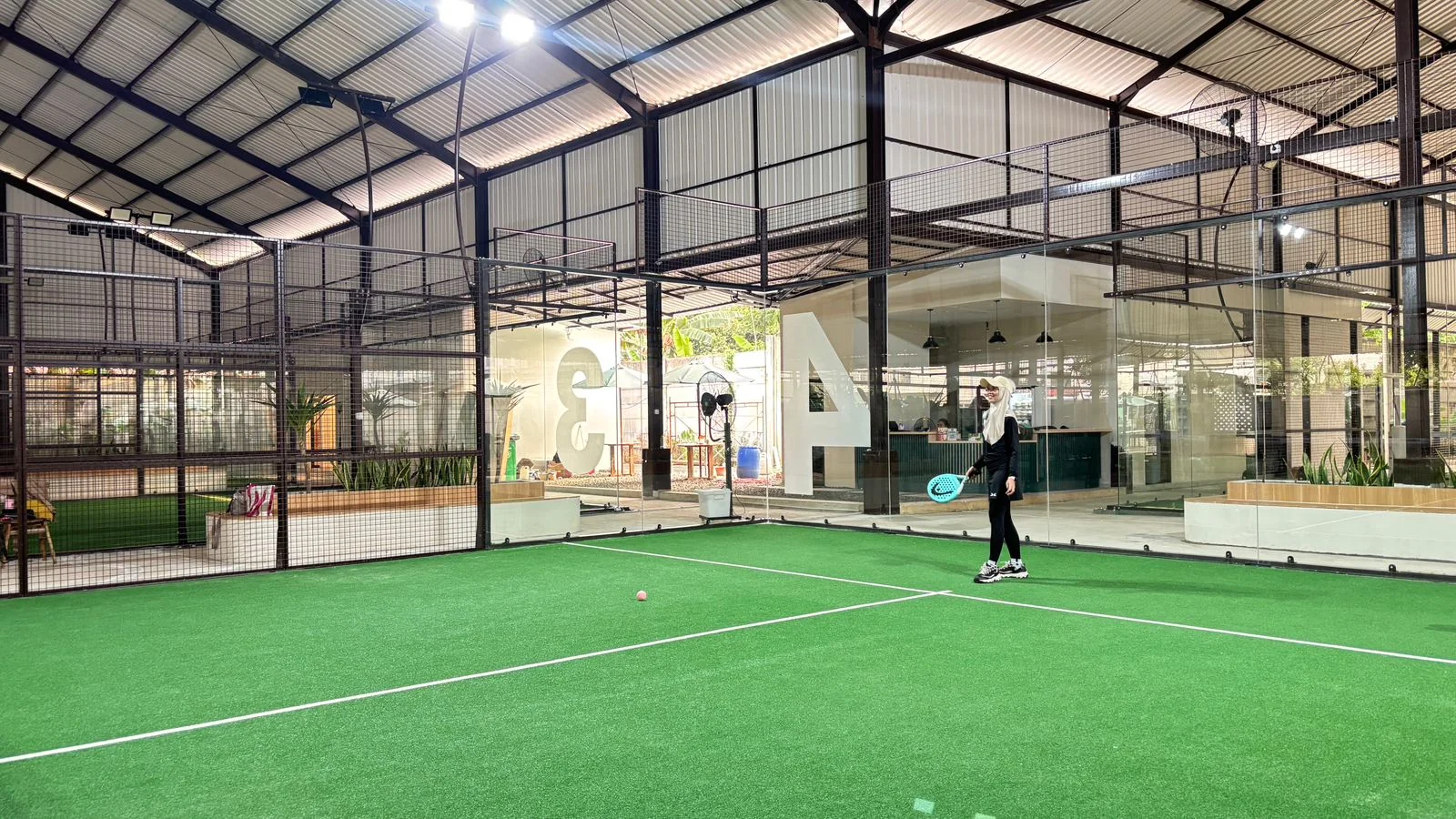 Jangan Cuma FOMO, Cobain Langsung Padel di GGP!  - Grand Galaxy Park