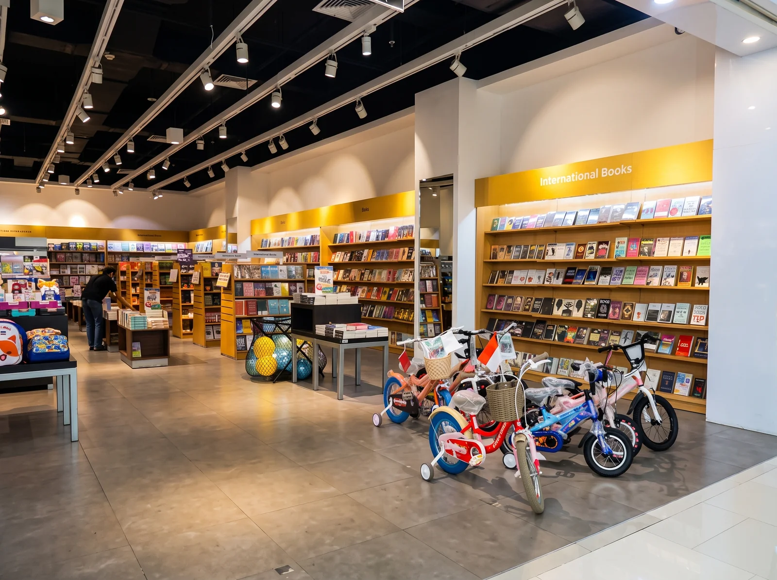 Gramedia Udah Buka, Saatnya Hunting Buku! - Grand Galaxy Park Gramedia Udah Buka, Saatnya Hunting Buku! - Grand Galaxy Park